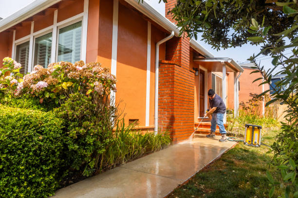 Best Deck Pressure Washing  in Erwinville, LA