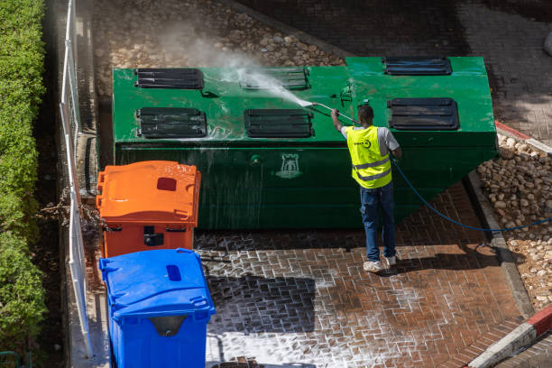 Why Choose Our Certified Pressure Washing Experts for Your Project Needs in Erwinville, LA?